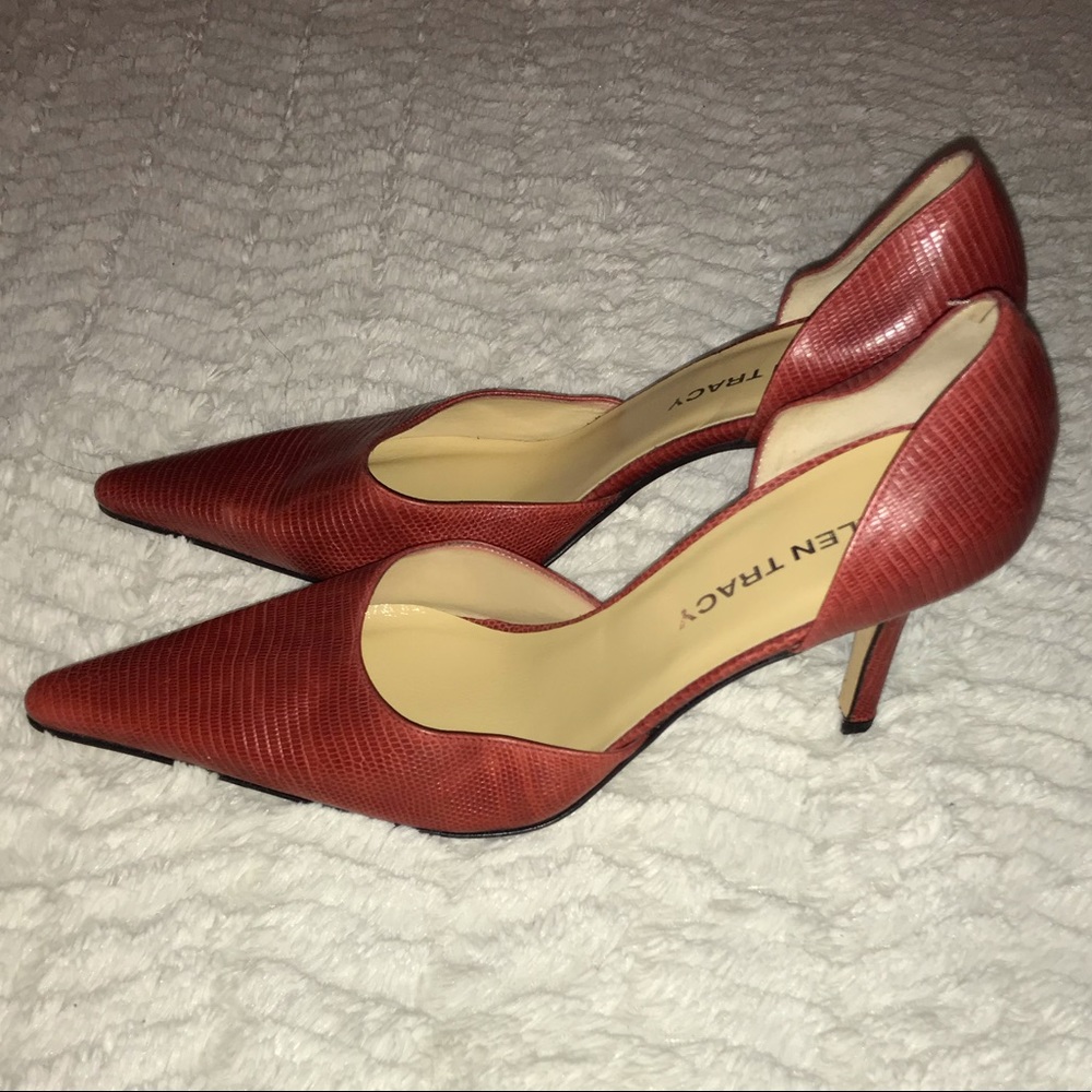 Ellen Tracy Leather Pointy Toe Pumps Orange 8.5B